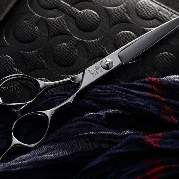 scissors-3765409_1280